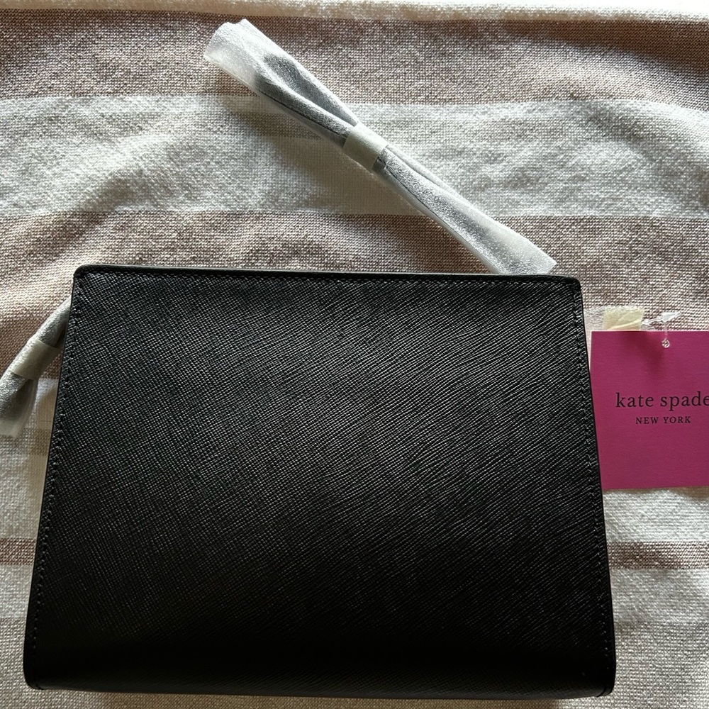 NWT Kate Spade Clutch Wristlet Excellent Condition Unique Size Fits All You Need - Picture 3 of 10